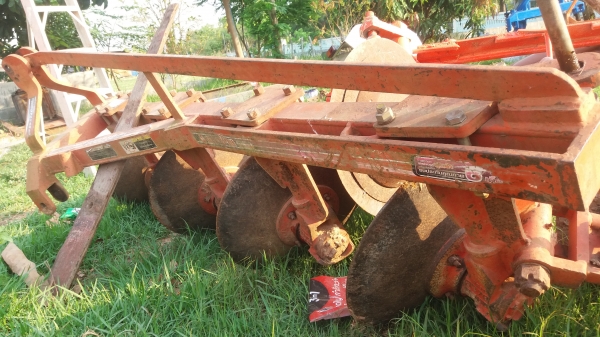 ขายหางสี่ตราช้าง224Dแฮฟวี่