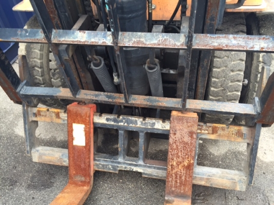 ขายรถโฟลคลิฟท์ TOYOTA 02-7FD30 ,เกียร์ออโต, เครื่องยนต์ดีเซล 2Z ,งาเทปรับคว่ำ-หงายเทได้ , เสายกสูง 4 เมตร ,ล้อหน้าคู่ , รถนำเข้าจากญี่ปุ่น 100\% ขายรถโฟลคลิฟท์ TOYOTA 02-7FD30 ,เกียร์ออโต, เครื่องยนต์ดีเซล 2Z ,งาเทปรับคว่ำ-หงายเทได้ , เสายกสูง 4 เมตร ,ล้อหน้าคู่ , รถนำเข้าจากญี่ปุ่น 100\%