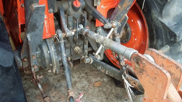 ขายรถไถ KUBOTA L3608 รถสวยสภาพดี อุปกรณ์ครบ ดันหน้า ผานหลัง เอกสารพร้อมโอน สนใจโทร 090-8588220คุณนะ 093-3258446คุณบิว หรือเข้าดูสินค้าอื่นๆได้ที่ www.narong2truck.com หรือ www.truck.in.th/498 หรือเพจFacebook ณรงค์ ซื้อขายรถมือสอง (เว็บไซต์ส่วนตัว) หรือFac