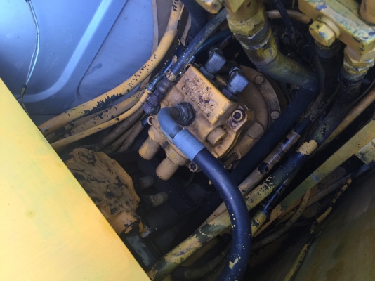 ขายค่ะ KATO HD250  ขนาด 60 เครื่อง Mitsu S4E ปั้มนิ้ว คอนโทรลน้ำมัน แรงเร็ว ไม่มีโหลด