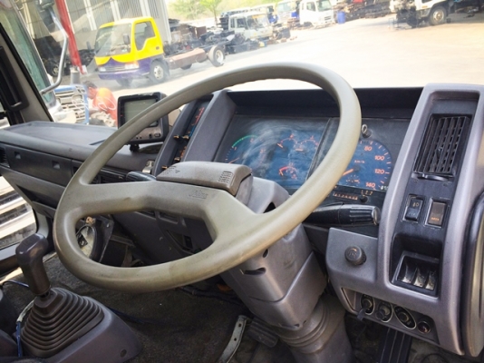 หัวเก๋ง HINO HITECH แคบปีกนก