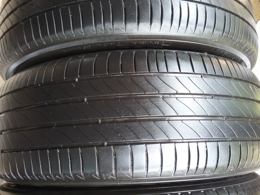 ยางMICHELIN รุ่น PRIMACY 3 ST. 215 60 R17ปี2015 สภาพสวยมากๆ ดอกเยอะมากๆไม่มีปะคุ้มจริงไม่แพง ยางMICHELIN รุ่น PRIMACY 3 ST. 215 60 R17ปี2015 สภาพสวยมากๆ ดอกเยอะมากๆไม่มีปะคุ้มจริงไม่แพง