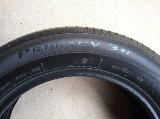 ยางMICHELIN รุ่น PRIMACY 3 ST. 215 60 R17ปี2015 สภาพสวยมากๆ ดอกเยอะมากๆไม่มีปะคุ้มจริงไม่แพง ยางMICHELIN รุ่น PRIMACY 3 ST. 215 60 R17ปี2015 สภาพสวยมากๆ ดอกเยอะมากๆไม่มีปะคุ้มจริงไม่แพง