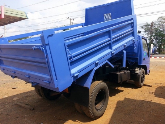 ขายรถ6ล้อ ดั้มNPR120แรง ฝาขาวปี39 เครื่องดี แคชซีสวย สภาพพร้อมใช้งาน เอกสารพร้อมโอน สนใจโทร 090-8588220คุณนะ 093-3258446คุณบิว หรือเข้าดูสินค้าอื่นๆได้ที่ www.narong2truck.com หรือ www.truck.in.th/498 หรือเพจFacebook ณรงค์ ซื้อขายรถมือสอง (เว็บไซต์ส่วนตัว