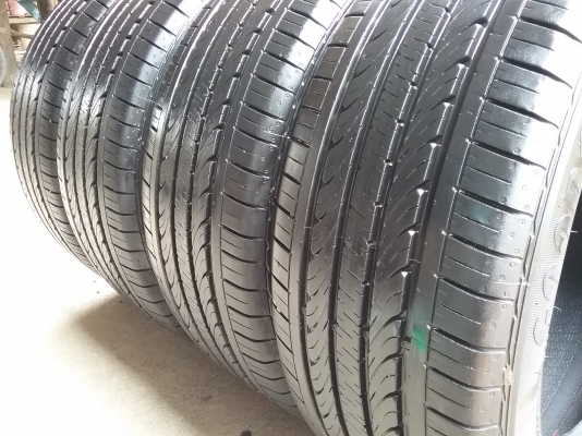 ยางGOODYEAR 205 55R16 ลงพื้นปลายปี2015 ยางสภาพสวยมากๆ ดอกเต็มๆ คุ้มจริงไม่แพง