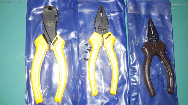 ขายคีมตัดลวดตัดตะปูNo.456 UNIOR 160ขนาด6.5" Made in Slovenia. ขายคีมตัดลวดตัดตะปูNo.456 UNIOR 160ขนาด6.5" Made in Slovenia.