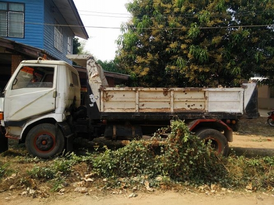 ขายรถดั็ม 6 ล้อ