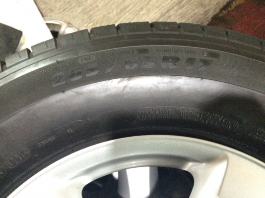 ยาง มิชลิน 265-65-17 ปี 15 ยาง มิชลิน 265-65-17 ปี 15