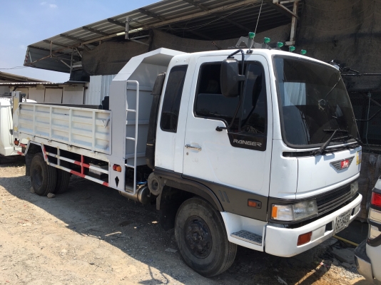 HINO FD 165 แรง ดั้มใหม่6ตัน รถสวยมาก แซสซีไม่ผุราคาคุยกันได้