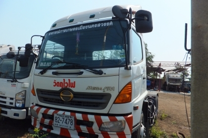 หัวลากHINO MEGA 320 UROII ปี 46 วิ่งใช้งาน140000ก.ม