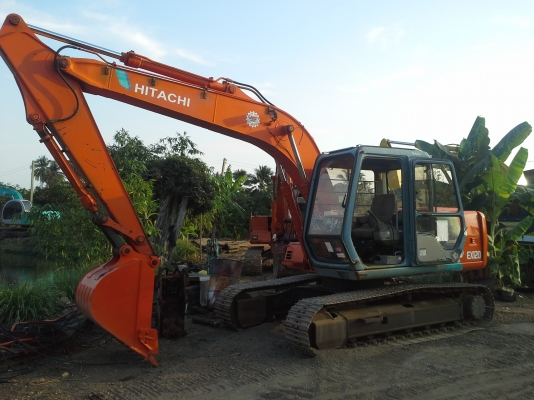 ขายด่วน HITACHI  EX 120-3  เก่าญี่ปุ่นยังไม่เคยใช้งานในไทย  สภาพสวย  เครื่องปั้มดี  ไฟฟ้าครบ