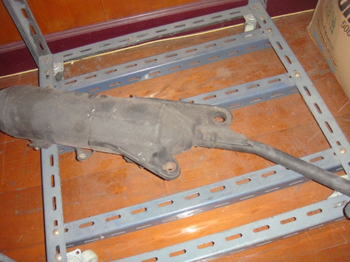 ขายท่อไอเสียฟีโน ตัวแรก 700 บาท