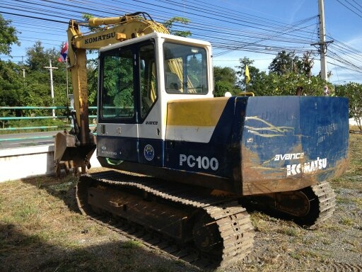 ขาย Komatsu PC 100-5 พร้อมใช้ นำเข้าจากญี่ปุ่น