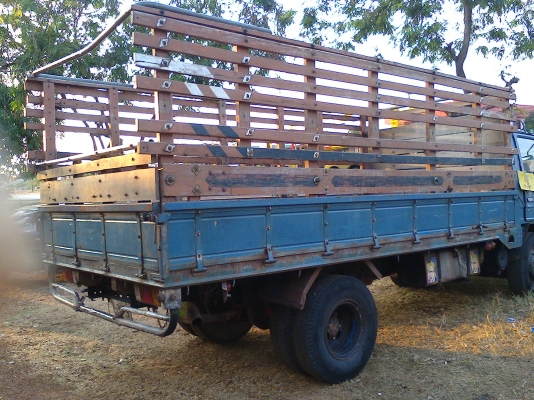 ISUZU NPR 115 ห้างแท้ เครื่อง 4BD1 เกียร์ยาว ยกหัวได้ ปี 32 ภายในสวยครับ