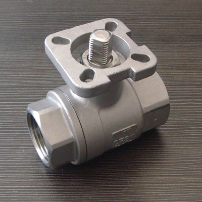 ANSI 2PC flanged ball valve with mounting pad