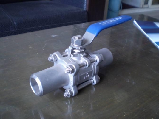 2Pc Ball Valve With Lock 2Pc Ball Valve With Lock