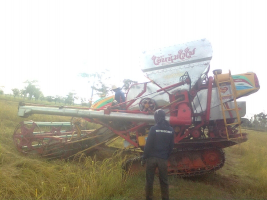 ขายรถเกี่ยวข้าว เกษตรพัฒนา ไอ้หนุ่มไวไฟ รถสวยๆสภาพพร้อมใช้งาน