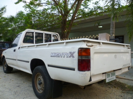 ขายโตโยต้า ไมตี้เอ๊กตอนเดียว ปี 95 ราคา 119000  โทร 081 3298448