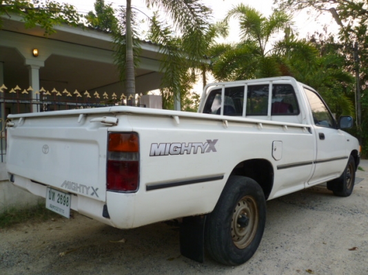 ขายโตโยต้า ไมตี้เอ๊กตอนเดียว ปี 95 ราคา 119000  โทร 081 3298448