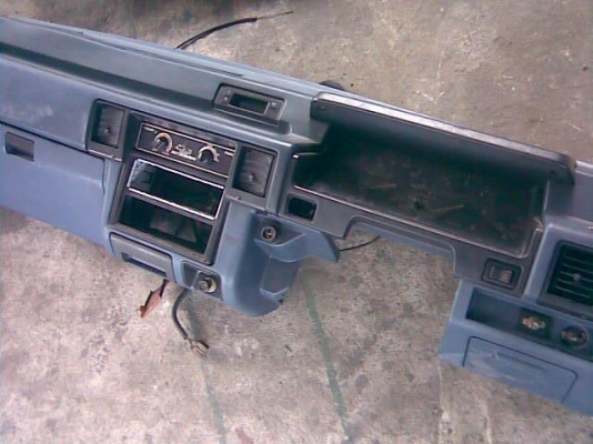 ขาย คอนโซน L200