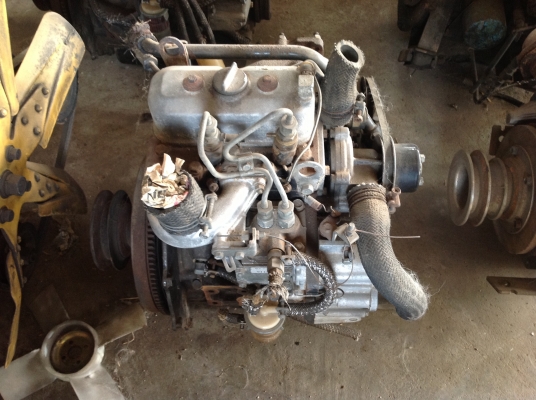 ขายเครื่องเก่าญี่ปุ่น 2สูบ ยี่ห้อ iseki ขนาด12 แรงม้าสภาพสวย