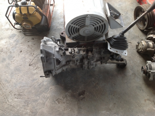 ขายเครื่องเก่าญี่ปุ่น3 สูบเบนซิลยี่ห้อ ซูซูกิ F6A 12 วาล์วพร้อมเกียร์ สภาพสวย ไม่มีใบอินวอยนะคับ ขายเครื่องเก่าญี่ปุ่น3 สูบเบนซิลยี่ห้อ ซูซูกิ F6A 12 วาล์วพร้อมเกียร์ สภาพสวย ไม่มีใบอินวอยนะคับ