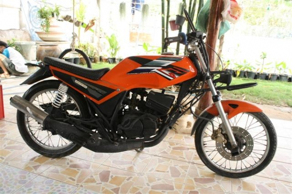 ขาย yamaha rxz แต่งแนวสตั้น