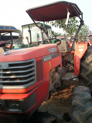 KUBOTA M5000 SUD ( HILUG )