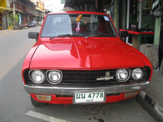 หลุดมัดจำขายต่อครับ.ขาย datsun ช้างเหยียบ 4ขอ  สภาพสวยๆๆ..ขับกลับได้เลย