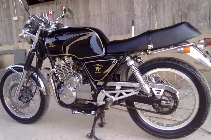 ขายคลับแมน400(GB400)สภาพใหม่เครื่องกริ๊บเหมือนออกศูนย์สีสด ชมก่อนครับ อินวอย/สพม ครับ ขายคลับแมน400(GB400)สภาพใหม่เครื่องกริ๊บเหมือนออกศูนย์สีสด ชมก่อนครับ อินวอย/สพม ครับ