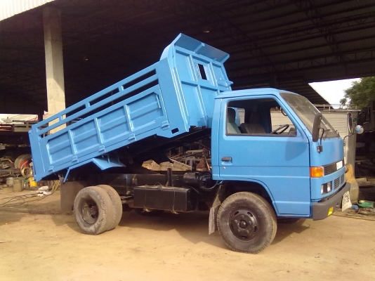 ์ขายรถดั้ม  ISUZU  NPR 115 เครื่องดี ครัตซีสวย ยางใหม่ 4 เส้น สภาพพร้อมใช้งาน