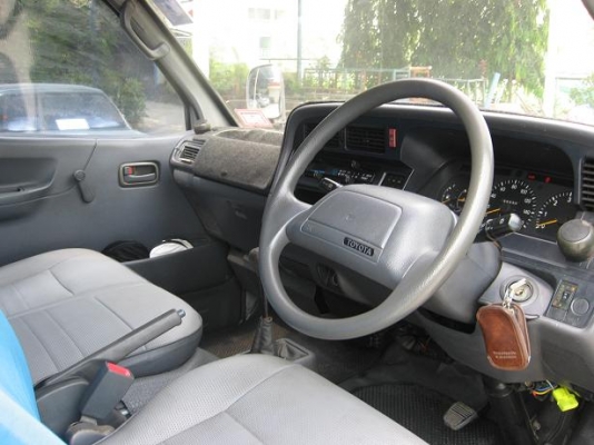 ขายรถตู้ TOYOTA HIACE ปี2539 ด่วน! ขายรถตู้ TOYOTA HIACE ปี2539 ด่วน!