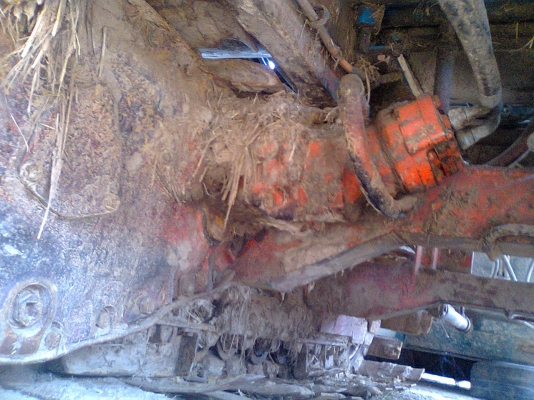 ขายรถเกี่ยวข้าว ส.ทวีวัฒนาอุ้ม