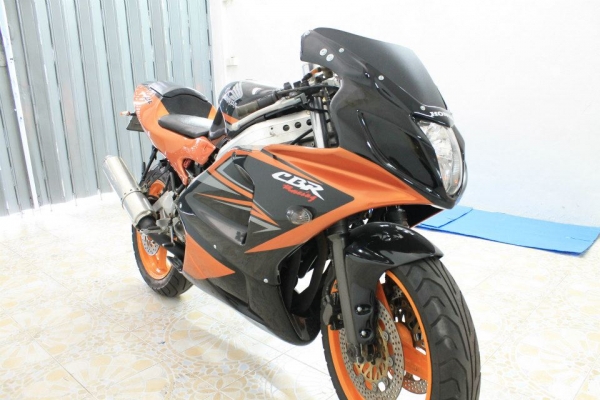 ขาย CBR400 ปี 89 ทะเบียนแท้ ลาย K7