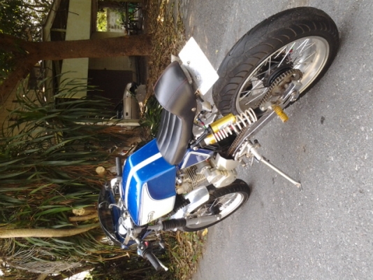 GL 200cc. เล่มทะเบียนโอนภาษีเต็มไม่ขาดต่อ ลดจาก50,000เหลือ43,000