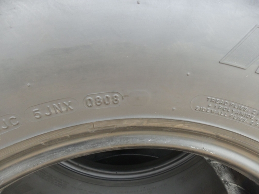 ยาง MICHELIN 265/70R16 ปี08 ยาง MICHELIN 265/70R16 ปี08