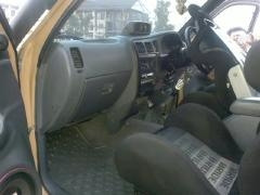 TOYOTA HILUX TIGER EXTRACAB SR5 3.0 MT 4WD ปี 1999 ชุดแต่งอ๊อฟโร้ดรอบคัน สวยจัดทั้งภายในและภายนอก เครื่องแรงดีไม่มีเยิ้ม ภายในเก๋งสวยครบ CD ABS AIRBAG พ.เพาเวอร์ ก.ไฟฟ้า กระจกมองข้างแบบโครเมี่ยม ช่วงล่างแน่น ทะเบียนภาษีครบถูกต้องพร้อมโอน ราคาต่อรองได้ครับ