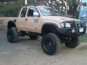 TOYOTA HILUX TIGER EXTRACAB SR5 3.0 MT 4WD ปี 1999 ชุดแต่งอ๊อฟโร้ดรอบคัน สวยจัดทั้งภายในและภายนอก เครื่องแรงดีไม่มีเยิ้ม ภายในเก๋งสวยครบ CD ABS AIRBAG พ.เพาเวอร์ ก.ไฟฟ้า กระจกมองข้างแบบโครเมี่ยม ช่วงล่างแน่น ทะเบียนภาษีครบถูกต้องพร้อมโอน ราคาต่อรองได้ครับ