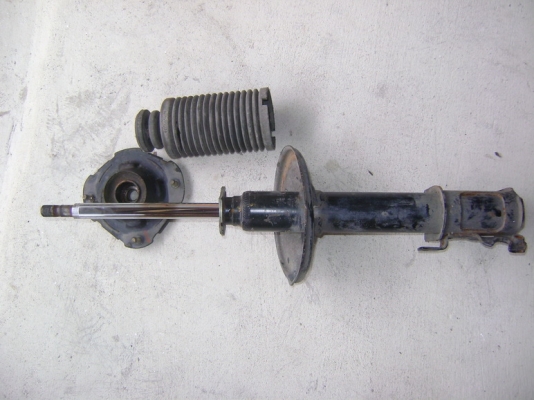 โช๊คอัพ toyota soluna