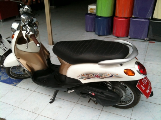 FINO ป้าย แดง