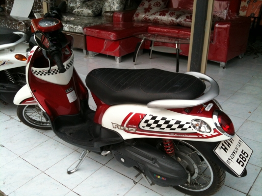 FINO ฬนต 585 กทม ปี 54 ขาย 19600