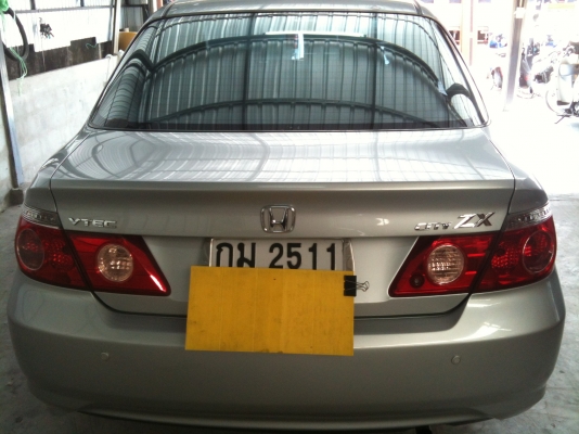 HONDA ชี้ตี 1.5 ปี 05 กม 2511 ชลบุรี ขาย 350000 HONDA ชี้ตี 1.5 ปี 05 กม 2511 ชลบุรี ขาย 350000