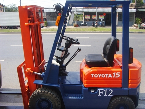 ขาย รถโฟล์คลิฟท์  TOYOTA  5FD15