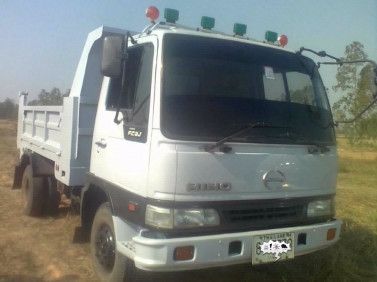 HINO KM300 - 150 HP JO5C หกล้อดั๊มพ์ วางหัวเก๋ง 4J สมอเงิน ลงเล่มครบถูกต้องสภาพสวย ภายในเก๋งสวยครบ แอร์เย็น พวงมาลัยเพาเวอร์ เครื่องแห้งแรงดี กระบะดั๊มพ์เหล็ก 4 ตันยิงหน้ายาว 3.60 เมตร ช่วงล่างคัชซีสวย ยาง 8.25 ขอบ 16 สภาพดีพร้อมใช้งาน เอกสารทะเบียนครบถูก