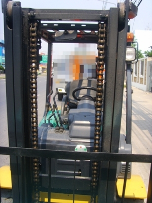 ขาย รถโฟล์คลิฟท์   ยี่ห้อ   KOMATSU    3.0 ตัน