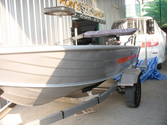 ----- อลูมิเนียม  QUINTREX 360 เครื่อง 15 V-max