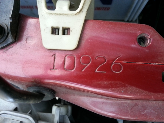 ขายTOYOTA sport rider 4WD 3000EFI ABS AIRBAG พวงมาลัยเพาว์เวอร์ เกียรธรรมดา