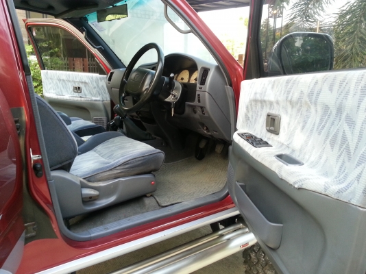 ขายTOYOTA sport rider 4WD 3000EFI ABS AIRBAG พวงมาลัยเพาว์เวอร์ เกียรธรรมดา