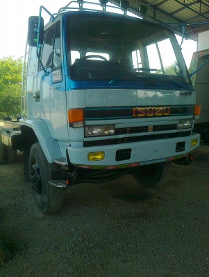 หัวคัซซีISUZU จัมโบ้2เพลา เครื่อง6HH -260แรงม้ายางเรเดียล-ทิฟฟี่