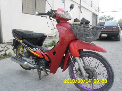 ขายด่วนเวฟ100รถบ้านเครื่องดีภาษีไม่ขาดเอกสารครบพร้อมใช้/โอน